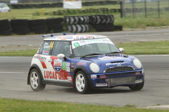 Lynch hopes for luck of the Irish at Mondello Park