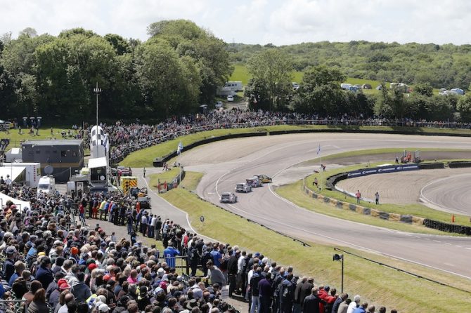 Host of British entries for Lydden Hill and World Rallycross