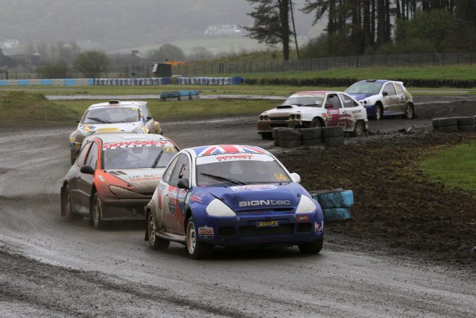 Supernational Pembrey Lynch